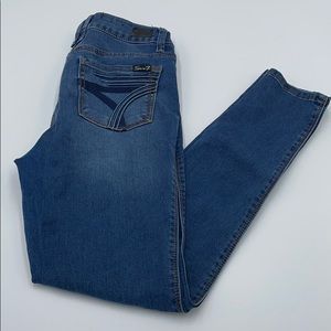 Seven7 Skin Fit Denim